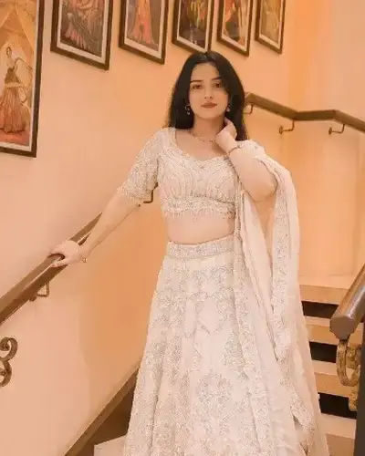 Escort Hardoi
